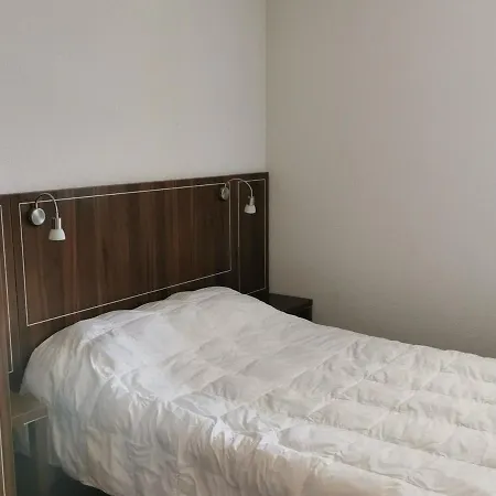 Location T3 A Jausiers, 6 Pers, Avec Terrasse, Piscine Interieure Chauffee Et Proche De La Nature - Fr-1-165b-12
